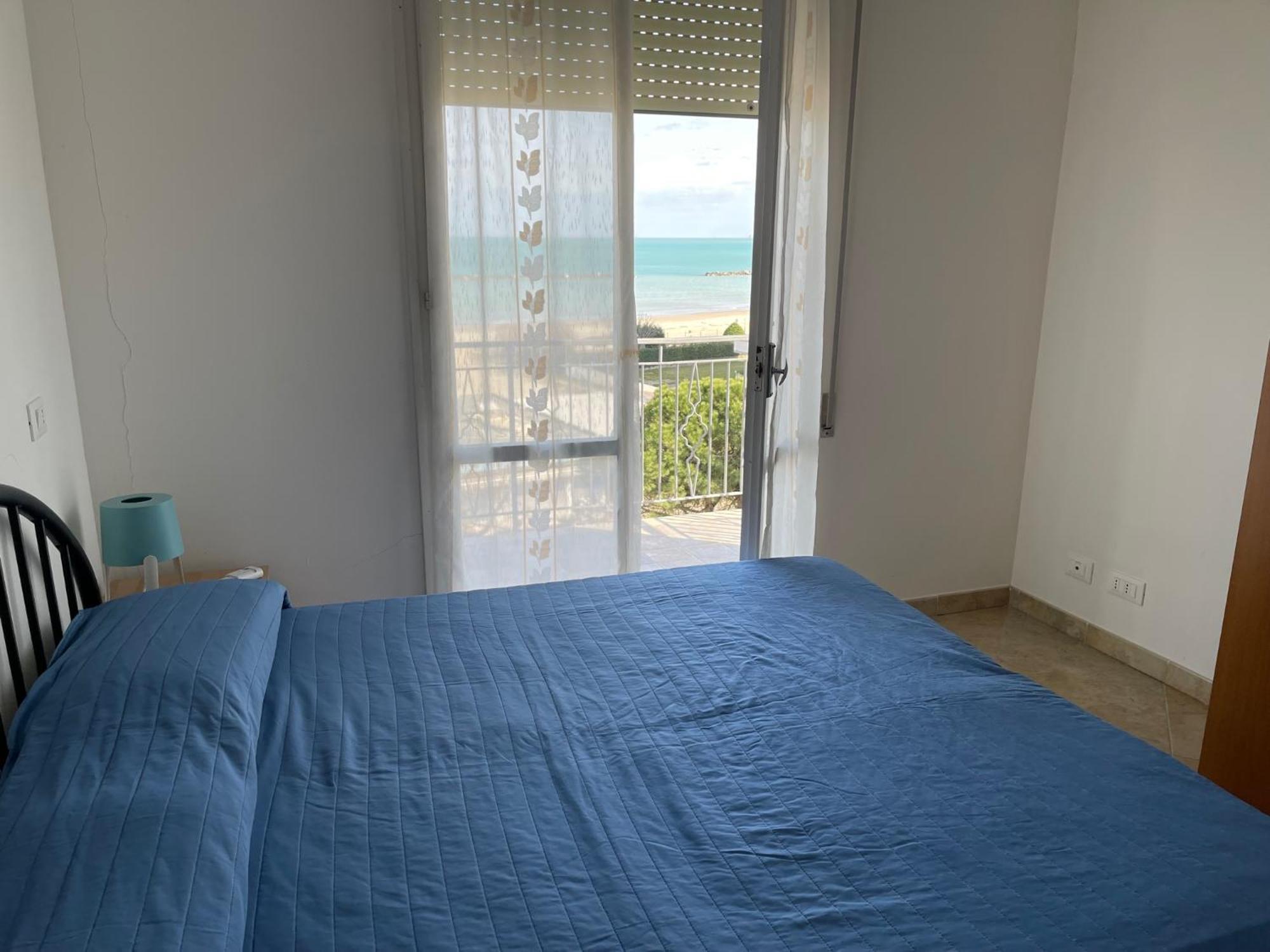 Residence Adriano Lido Adriano Ngoại thất bức ảnh